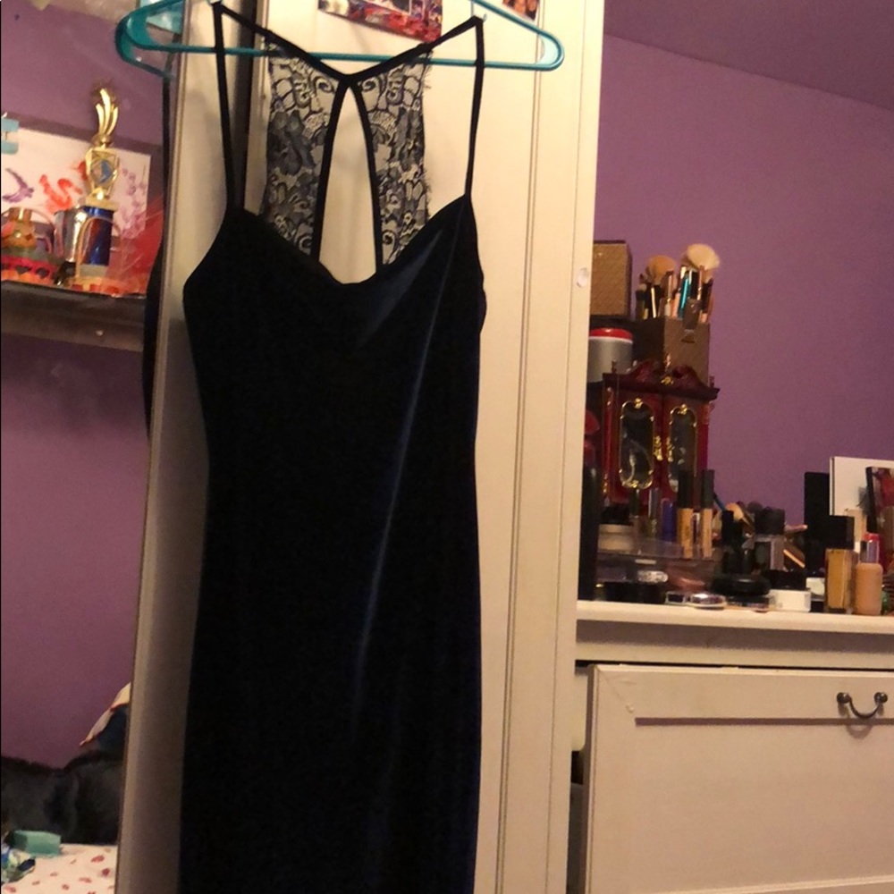 Navy blue velvet bodycon dress